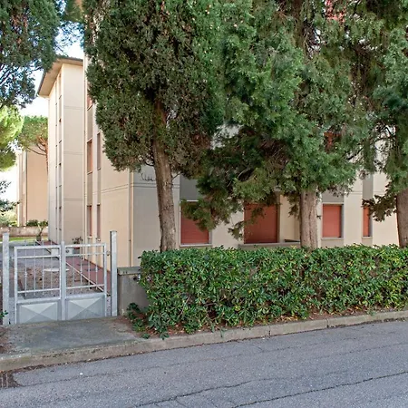 Rif A76 Dei Cipressi Rosignano Marittimo